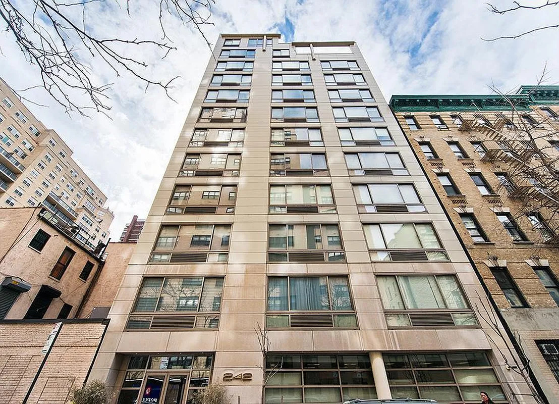 242 East 25th Street